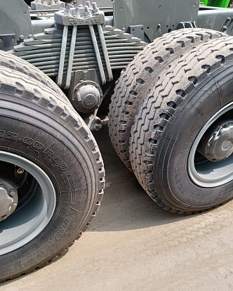 庫(kù)存重汽汕德卡后八輪渣土車(chē) 庫(kù)存重汽汕德卡后八輪渣土車(chē)