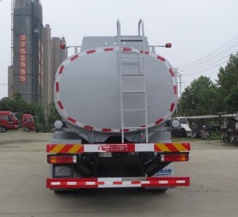 力神陜汽德龍后雙橋供液車(chē) 力神陜汽德龍后雙橋供液車(chē)