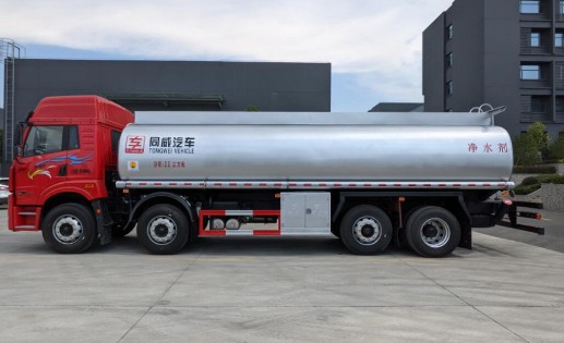 解放前四后六22方供液車(chē)_專威牌HTW5310GPGCA6型普通液體運(yùn)輸車(chē) 解放前四后六22方供液車(chē)_專威牌HTW5310GPGCA6型普通液體運(yùn)輸車(chē)